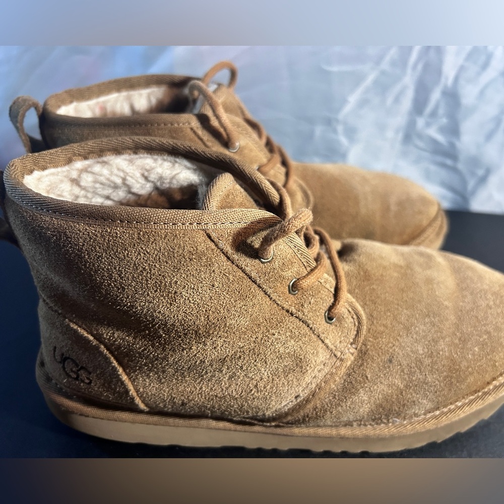 UGG tan Suede Lace-Up Boots size 6 men’s